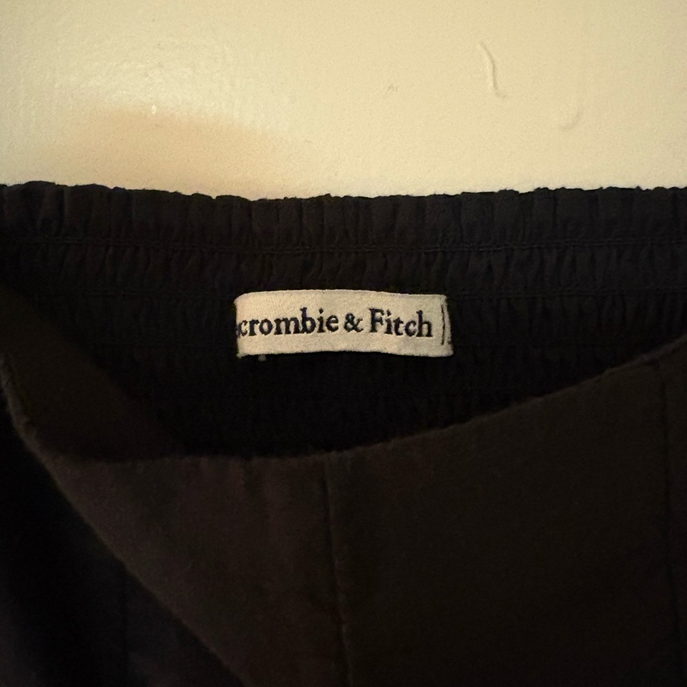 Abercrombie & Fitch Black Square Neck Puff Sleeve Top Large - Picture 3 of 3